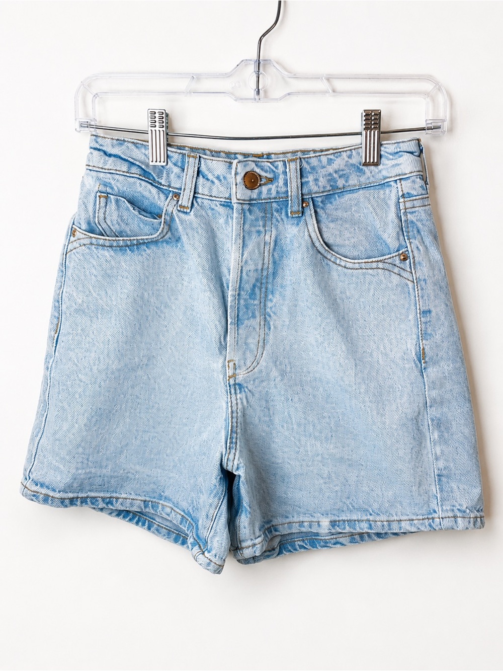 Zara Light Wash High Rise Denim Mom Shorts Size 2